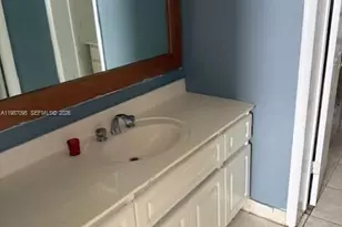 488 NW 165th St Rd, Miami, FL 33169 - Photo 9