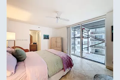 6061 Collins Ave #12D, Miami Beach, FL 33140 - Photo 21