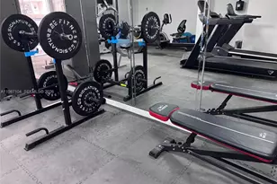 6061 Collins Ave, Miami Beach, FL 33140 - Photo 29