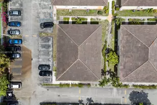 6755 NW 182nd St, Hialeah, FL 33015 - Photo 5