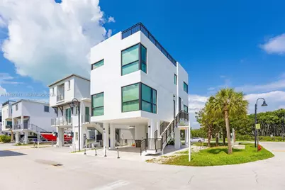 94825 Overseas Hwy 209, Key Largo, FL 33037 - Photo 1