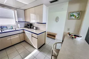 1750 S Ocean Blvd, Lauderdale by the Sea, FL 33062 - Photo 11