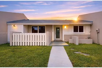 20704 SW 103rd Pl #20704, Cutler Bay, FL 33189 - Photo 1