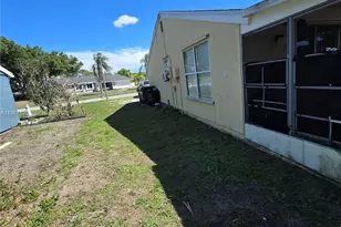 2473 Fairbrook St, North Port, FL 34287 - Photo 5