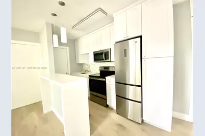 6330 SW 79th St #18, South Miami, FL 33143 - Photo 1