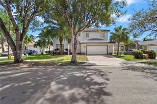 2327 NW 187th Ave, Pembroke Pines, FL 33029 - Photo 47