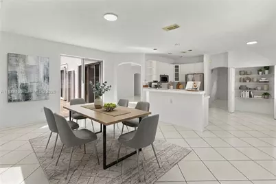 2327 NW 187th Ave, Pembroke Pines, FL 33029 - Photo 17