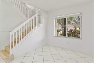 2327 NW 187th Ave, Pembroke Pines, FL 33029 - Photo 23