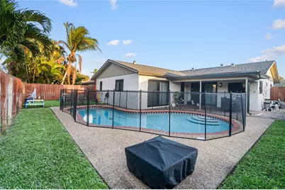 9841 NW 24th St, Coral Springs, FL 33065 - Photo 25