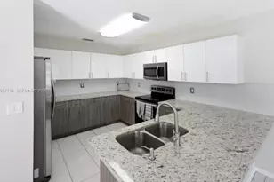 6690 NW 38th Dr, Lauderhill, FL 33319 - Photo 11