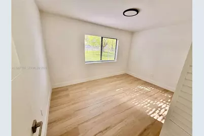 2373 NW 61st St, Miami, FL 33142 - Photo 7