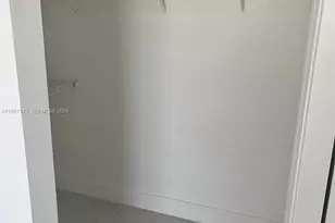 7526 W 20th Ave, Hialeah, FL 33016 - Photo 5