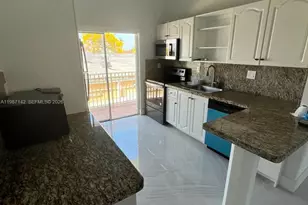 7526 W 20th Ave, Hialeah, FL 33016 - Photo 3