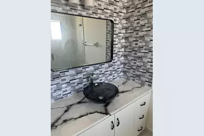 7526 W 20th Ave #203, Hialeah, FL 33016 - Photo 3