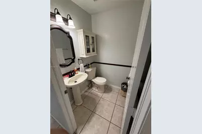 18164 SW 149th Pl, Miami, FL 33187 - Photo 11