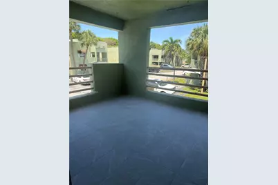 11163 NW 7th St #201-19, Miami, FL 33172 - Photo 5