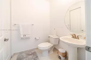 11674 SW 13th Ln, Pembroke Pines, FL 33025 - Photo 29