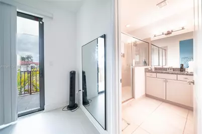 11674 SW 13th Ln #1674, Pembroke Pines, FL 33025 - Photo 21