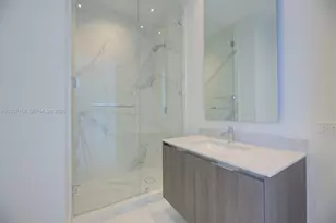 17141 Collins Ave, Sunny Isles Beach, FL 33160 - Photo 7