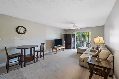 101 E McNab Rd #427, Pompano Beach, FL 33060 - Photo 1