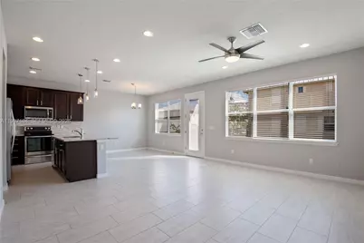 1101 Banyan Dr, Hollywood, FL 33021 - Photo 3
