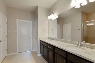 1101 Banyan Dr, Hollywood, FL 33021 - Photo 17