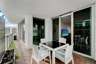 9261 E Bay Harbor Dr, Bay Harbor Islands, FL 33154 - Photo 9