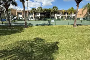 8261 SW 128th St, Pinecrest, FL 33156 - Photo 13