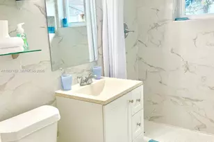 2 NE 45th St, Miami, FL 33137 - Photo 21