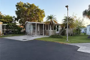 35303 SW 180th Ave, Homestead, FL 33034 - Photo 1