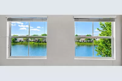 2370 SE 15th St, Homestead, FL 33035 - Photo 5