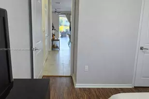 2370 SE 15th St, Homestead, FL 33035 - Photo 11