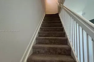 1718 SE 26th Ter, Homestead, FL 33035 - Photo 9