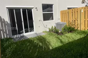 1718 SE 26th Ter, Homestead, FL 33035 - Photo 15