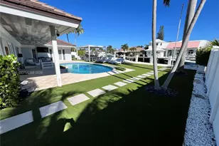 5510 Bayview Dr, Fort Lauderdale, FL 33308 - Photo 3