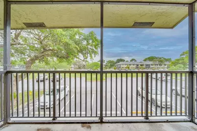 677 Trace Cir #211, Deerfield Beach, FL 33441 - Photo 27