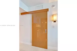 6801 Collins Ave, Miami Beach, FL 33141 - Photo 21