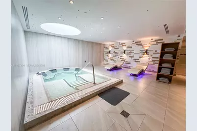 6801 Collins Ave #1104, Miami Beach, FL 33141 - Photo 39