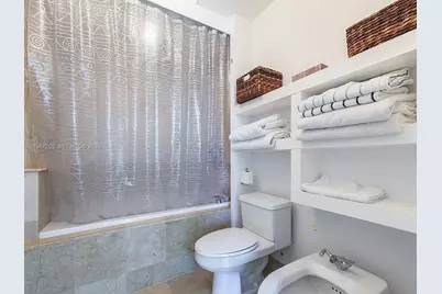 1500 Ocean Dr #PH-10, Miami Beach, FL 33139 - Photo 13