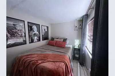 2040 NE 183rd St, North Miami Beach, FL 33179 - Photo 19