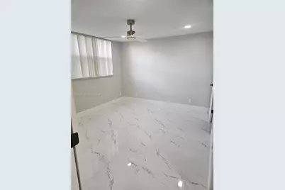 700 S Hollybrook Dr #207, Pembroke Pines, FL 33025 - Photo 7