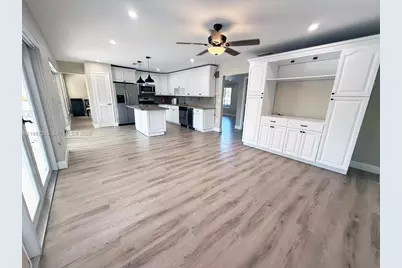 1804 SW 104th Ct, Miami, FL 33165 - Photo 9