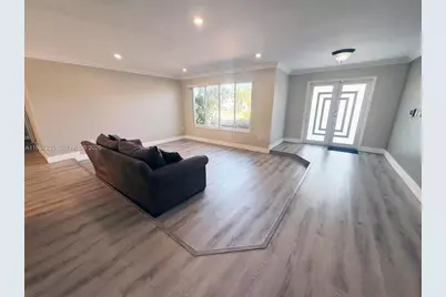 1804 SW 104th Ct, Miami, FL 33165 - Photo 3