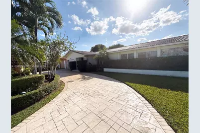 1804 SW 104th Ct, Miami, FL 33165 - Photo 1