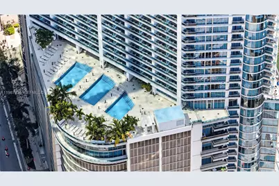 200 Biscayne Boulevard Way #5010, Miami, FL 33131 - Photo 13
