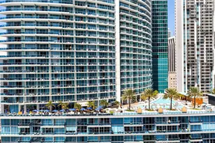 200 Biscayne Blvd Way, Miami, FL 33131 - Photo 3