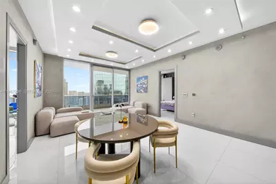 200 Biscayne Boulevard Way #5010, Miami, FL 33131 - Photo 49