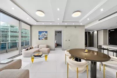 200 Biscayne Boulevard Way #5010, Miami, FL 33131 - Photo 45