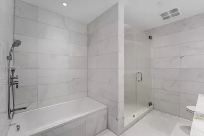 500 Alton Rd #2402, Miami Beach, FL 33139 - Photo 23