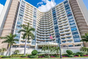 3180 S Ocean Dr, Hallandale Beach, FL 33009 - Photo 25